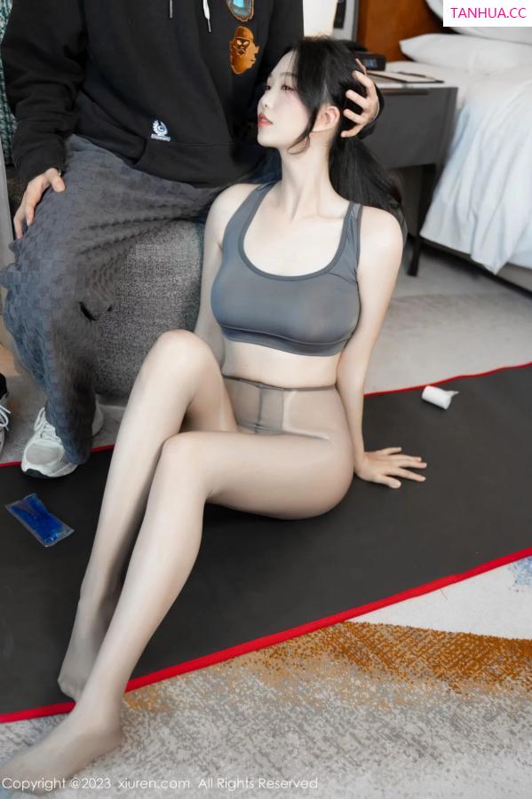 陈若依 抖娘利世 [XiuRen]高清写真图 2023.12.28 No.7882 利世 美腿丝袜第66张图片